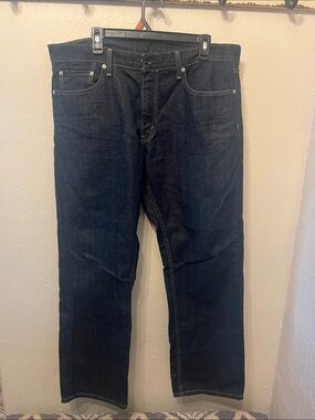 Classic Men's Dark Blue Jeans